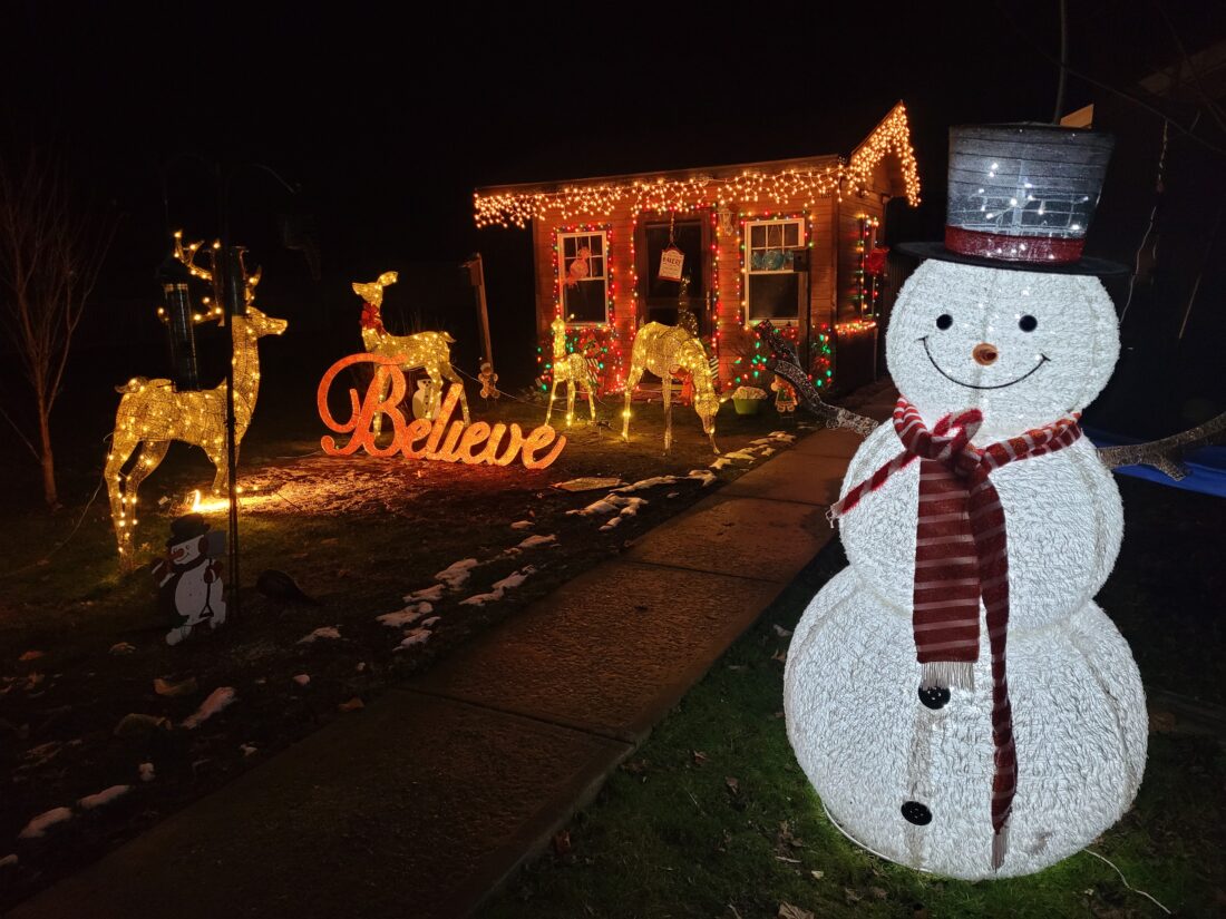 Keeps getting bigger': Loyalsock Township couple brings holiday